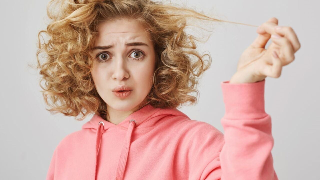 Saç Kırıkları Neden Olur? Nasıl Düzelir?