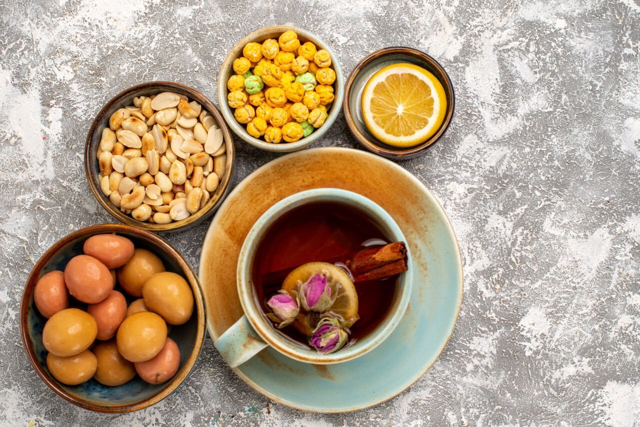 Mideye İyi Gelen Yiyecekler ve Bitki Çayları